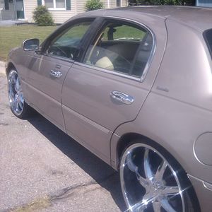 Meet your Posher, Adrian